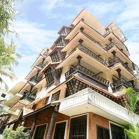 Kovalam Beach Hotel מראה חיצוני תמונה