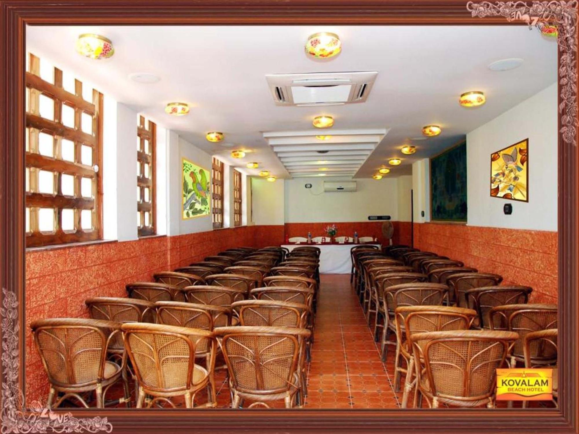 Kovalam Beach Hotel מראה חיצוני תמונה